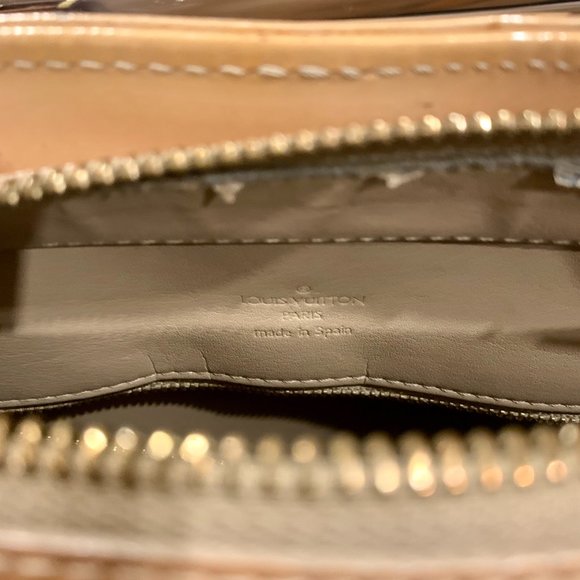 Louis Vuitton Vernis Houston Shoulder Bag - Picture 5 of 6
